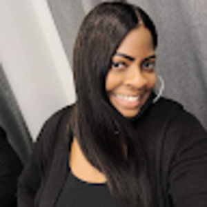 Meet your Posher, Tonia